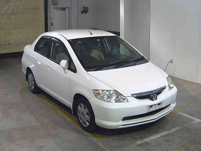 honda fit-aria 2004 -ホンダ--ﾌｨｯﾄｱﾘｱ GD6--GD6-1005561---ホンダ--ﾌｨｯﾄｱﾘｱ GD6--GD6-1005561- image 1