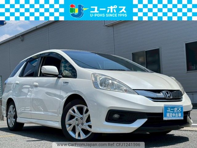 honda fit-shuttle-hybrid 2013 CARSENSOR_JP_AU6371990517 image 1
