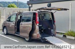 toyota noah 2015 -TOYOTA--Noah DBA-ZRR80Gｶｲ--ZRR80-0136048---TOYOTA--Noah DBA-ZRR80Gｶｲ--ZRR80-0136048-