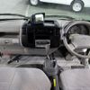 toyota camroad 2002 CFJ7137403 image 42