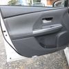 toyota prius-α 2011 -TOYOTA--Prius α DAA-ZVW41W--ZVW41-3000676---TOYOTA--Prius α DAA-ZVW41W--ZVW41-3000676- image 9