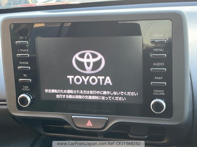 toyota yaris-cross 2022 CFJ1568252 image 2