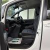 toyota voxy 2016 CFJ1846174 image 51