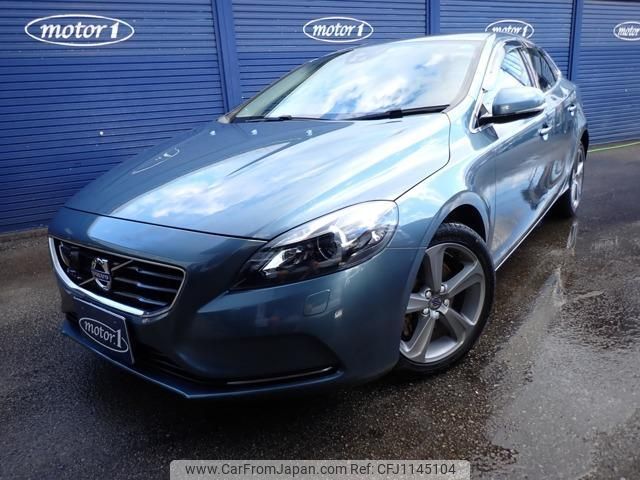 volvo v40 2013 quick_quick_DBA-MB4164T_YV1MV485BE2089300 image 1