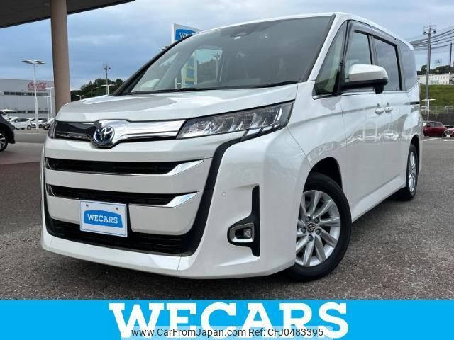 toyota noah 2022 quick_quick_6AA-ZWR90W_ZWR90-0009388 image 1