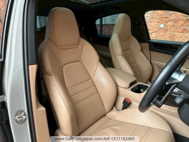 porsche cayenne 2019 quick_quick_ABA-E3K30_WP1ZZZ9YZLDA58477 image 2