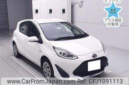 toyota aqua 2019 -TOYOTA 【大阪 504ｿ4821】--AQUA NHP10-2642885---TOYOTA 【大阪 504ｿ4821】--AQUA NHP10-2642885-