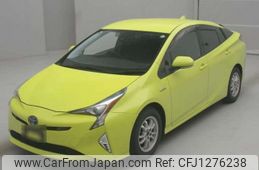 toyota prius 2017 -TOYOTA--Prius DAA-ZVW51--ZVW51-8042732---TOYOTA--Prius DAA-ZVW51--ZVW51-8042732-