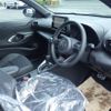 toyota yaris-cross 2025 CFJ1758495 image 17
