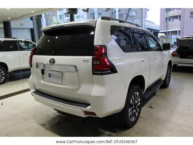 toyota land-cruiser-prado 2023 quick_quick_3BA-TRJ150W_0160382 image 2