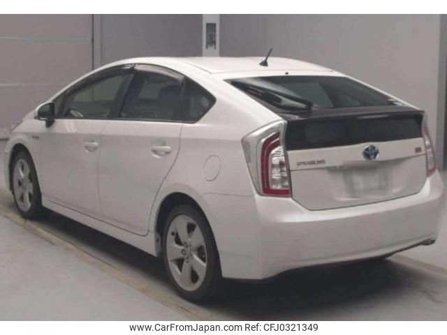 toyota prius 2015 quick_quick_DAA-ZVW30_ZVW30-1920657 image 2