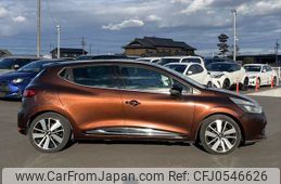 renault lutecia 2014 NIKYO_GL58977