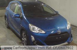 toyota aqua 2015 -TOYOTA--AQUA NHP10-6476629---TOYOTA--AQUA NHP10-6476629-