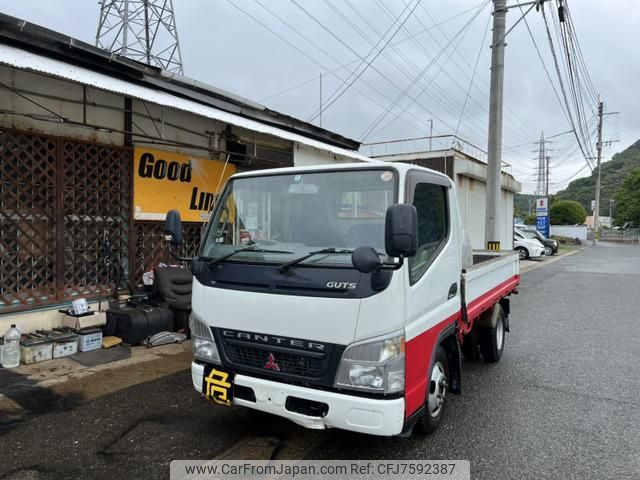 mitsubishi-fuso canter-guts 2004 GOO_JP_700080145930220615003 image 1