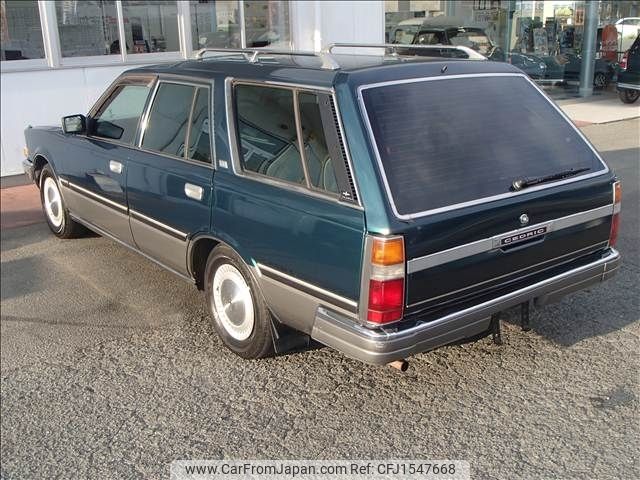 nissan gloria-wagon 1999 CFJ1547668 image 2