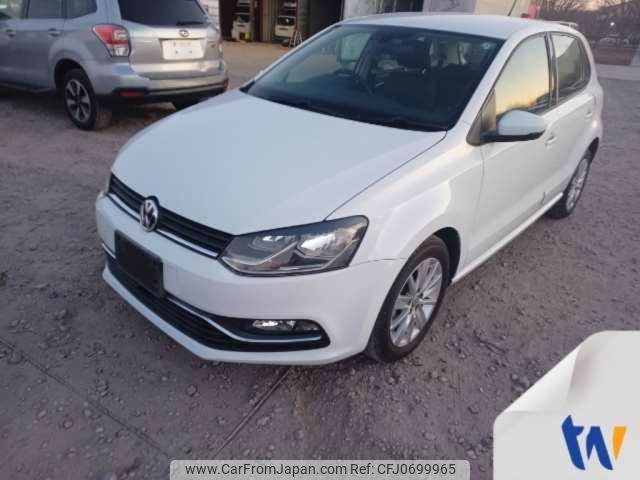 volkswagen polo 2014 -VOLKSWAGEN--VW Polo DBA-6RCJZ--WVWZZZ6RZFU033657---VOLKSWAGEN--VW Polo DBA-6RCJZ--WVWZZZ6RZFU033657- image 1