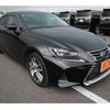 lexus is 2017 CFJ1656381 image 7
