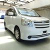 toyota noah 2007 ENHANCEAUTO_1_ea285868 image 1