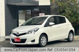 toyota vitz 2012 -TOYOTA--Vitz DBA-NSP130--NSP130-2101068---TOYOTA--Vitz DBA-NSP130--NSP130-2101068-