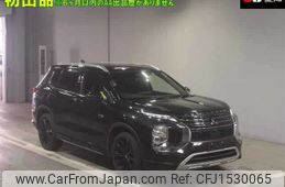 mitsubishi outlander-phev 2023 CFJ1530065