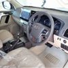 toyota land-cruiser-prado 2019 -TOYOTA--Land Cruiser Prado CBA-TRJ150W--TRJ150-0105416---TOYOTA--Land Cruiser Prado CBA-TRJ150W--TRJ150-0105416- image 14