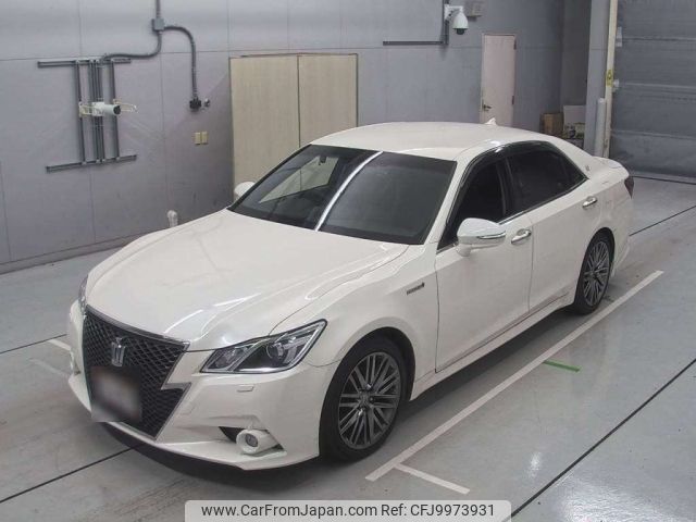 toyota crown 2013 -TOYOTA--Crown AWS210-6010833---TOYOTA--Crown AWS210-6010833- image 1