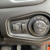 jeep renegade 2018 NIKYO_KS44525 image 15