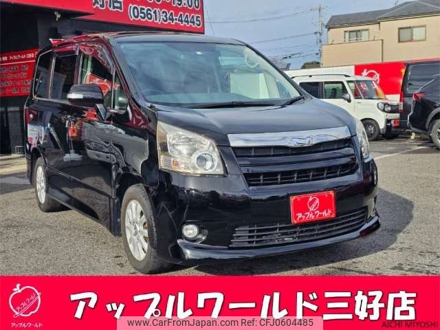 toyota noah 2010 -TOYOTA 【三河 302ﾋ5369】--Noah DBA-ZRR70W--ZRR70-0315179---TOYOTA 【三河 302ﾋ5369】--Noah DBA-ZRR70W--ZRR70-0315179- image 1