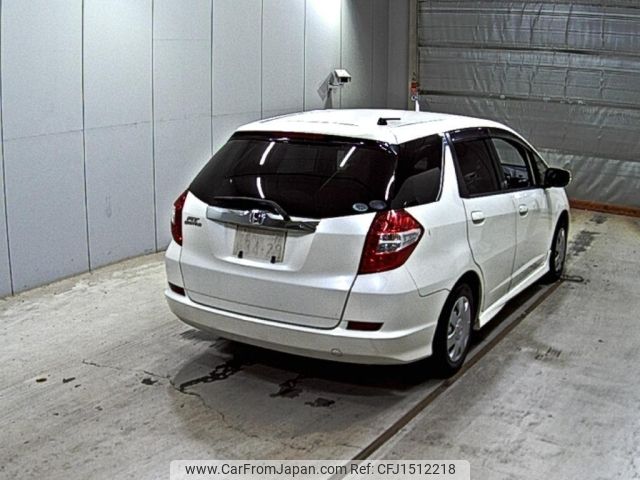 honda fit-shuttle 2013 CFJ1512218 image 2