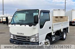 isuzu-elf-truck-2016-16854-car_0eb5d1bb-aa0f-44ce-9365-b29acb32651b