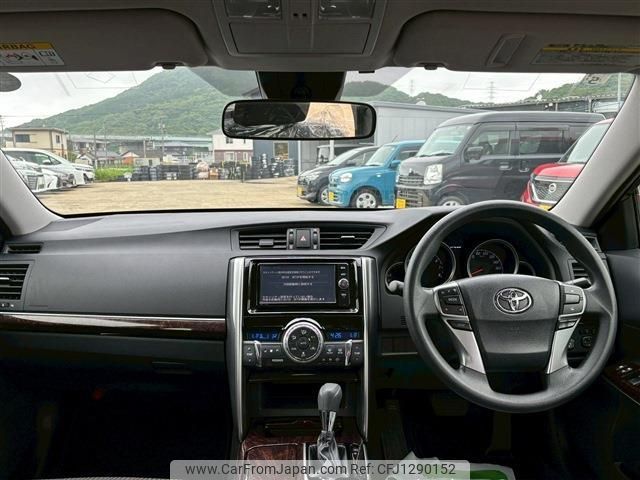 toyota mark-x 2017 quick_quick_DBA-GRX130_GRX130-6106250 image 2