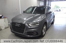 audi q3 2013 quick_quick_ABA-8UCPSF_8UCPSF-DR064443