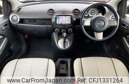 mazda demio 2010 504928-930902