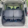 nissan serena 2017 CFJ1853590 image 11
