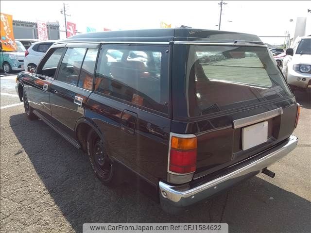 toyota crown-van 1999 CFJ1584622 image 2