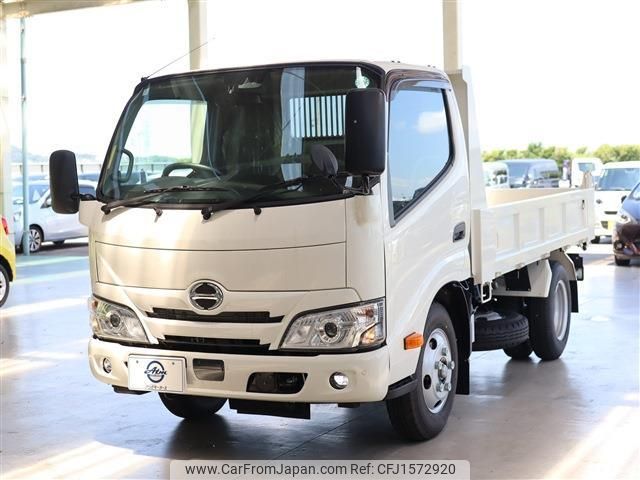 hino dutro 2025 CFJ1572920 image 1