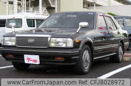 nissan-gloria-sedan-1992-6039-car_0ed167b6-2f30-44d1-b515-e8c9196d0299