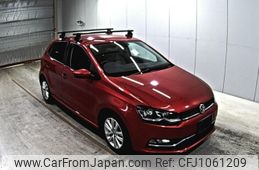 volkswagen polo 2017 -VOLKSWAGEN--VW Polo 6RCJZ-WVWZZZ6RZHU059082---VOLKSWAGEN--VW Polo 6RCJZ-WVWZZZ6RZHU059082-