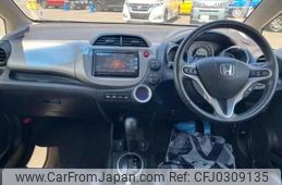 honda fit-hybrid 2013 TE5330