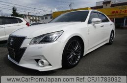toyota crown 2014 CFJ1783032