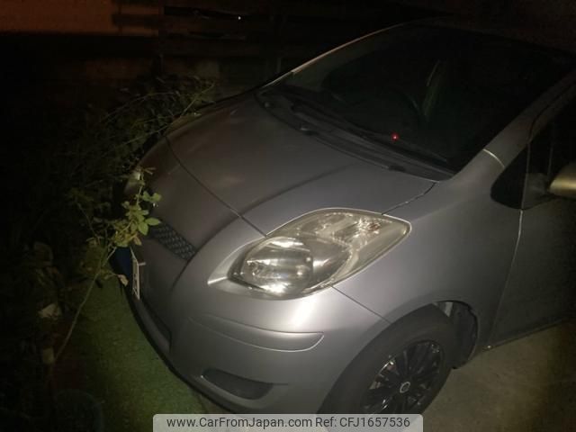 toyota vitz 2010 CFJ1657536 image 1
