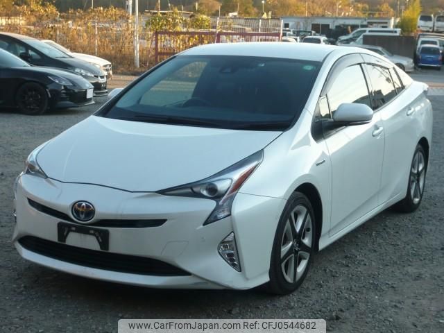 toyota prius 2018 quick_quick_DAA-ZVW51_ZVW51-6069165 image 1