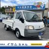 mitsubishi delica-truck 2005 CFJ1839851 image 1
