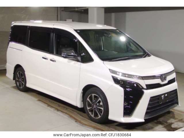 toyota voxy 2018 CFJ1830684 image 1