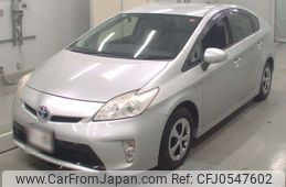 toyota prius 2013 -TOYOTA--Prius ZVW30-1695757---TOYOTA--Prius ZVW30-1695757-