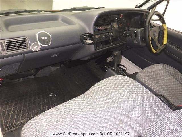 2004 Toyota Hiace Van LH178V - Car Price $10,711