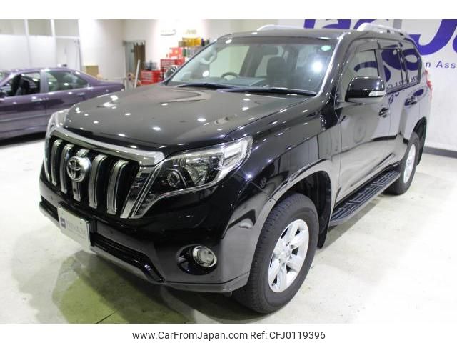 toyota land-cruiser-prado 2017 quick_quick_LDA-GDJ150W_0020380 image 1