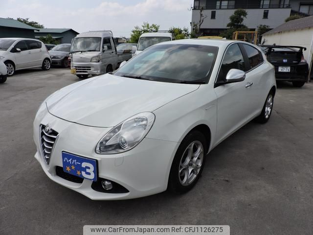 alfa-romeo giulietta 2014 GOO_JP_700054078630250504004 image 1