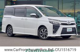 toyota voxy 2018 CFJ1516719