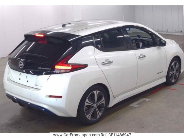 nissan leaf 2018 quick_quick_ZAA-ZE1_020772 image 2